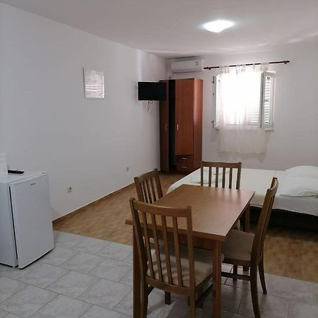 Apartmani Gajeta Biograd Na Moru Bagian luar foto